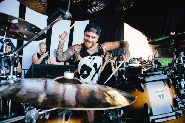 Warped2015 Memphis May Fire-1