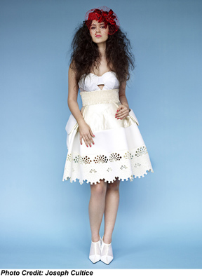 ÉMILIE SIMON RELEASES NEW TRACK AND ALBUM