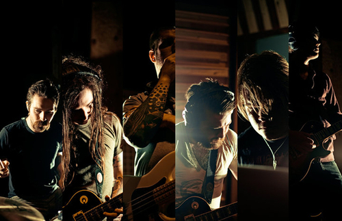 Stream a new underoath song