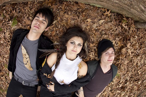 SIERRA KUSTERBECK OF VERSAEMERGE COLLABORATES WITH PAYLESS SHOES