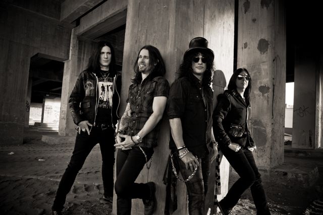 Slash releases first single off of Apocalyptic Love