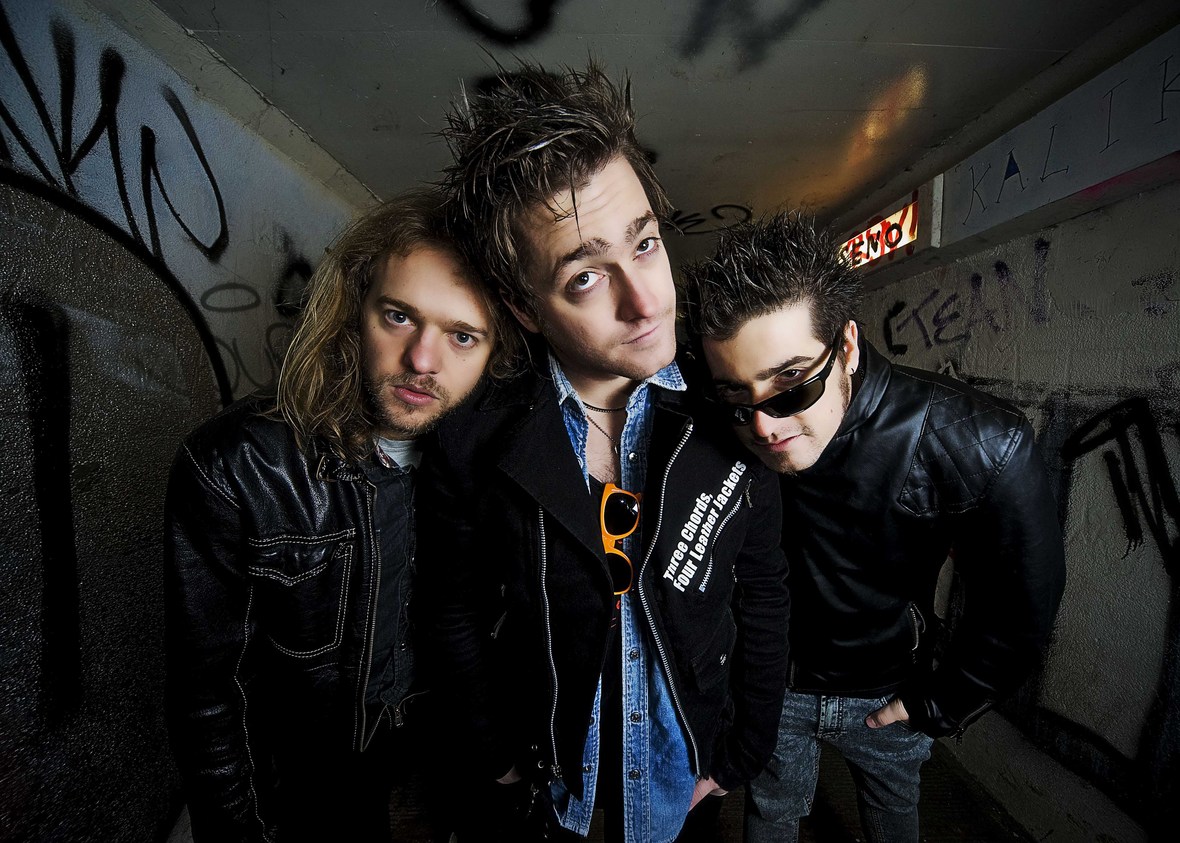 BROCKER Release “Gimme Gimme Rock N’ Roll” Music Video