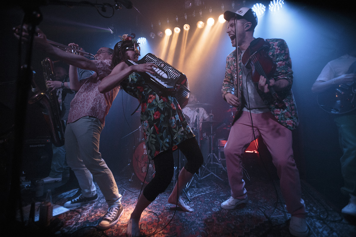 Molotov Jukebox // London 4.15.2016