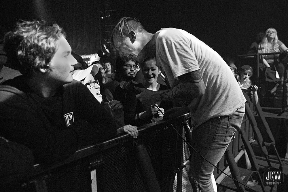 Behind the Facade – The White Noise – Hands Like Houses // New York 5.5.2016