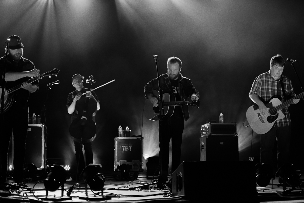 Trampled by Turtles – The Devil Makes Three – Elephant Revival // Louisville, KY 5.6.2016