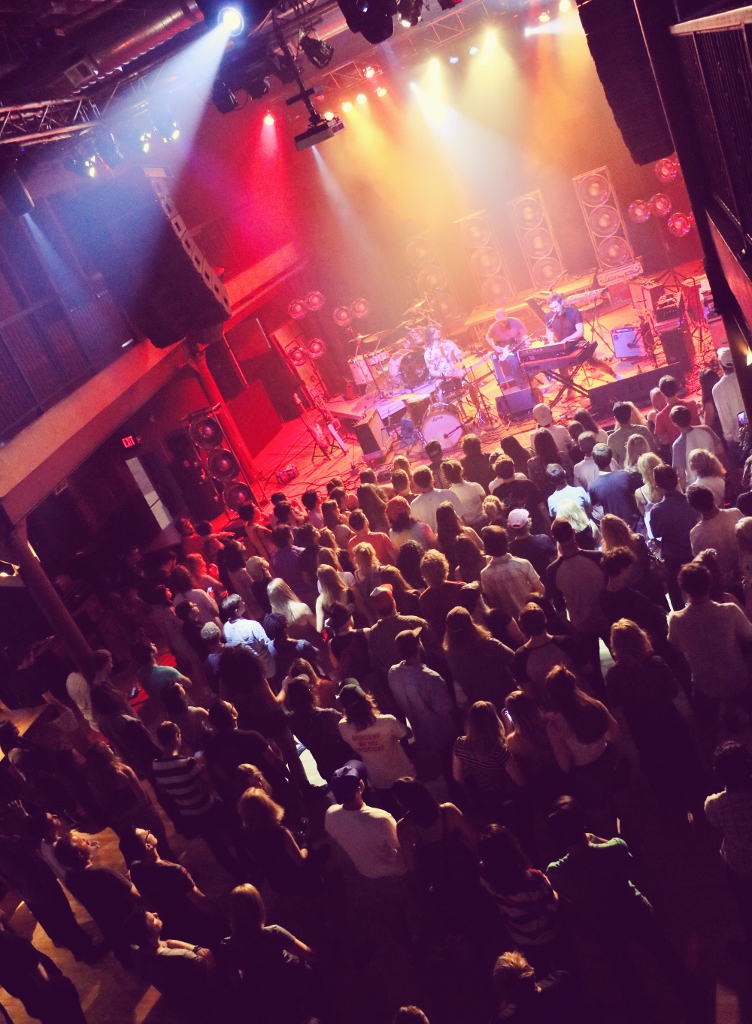 Unknown Mortal Orchestra Entranced Detroit With Electric Show