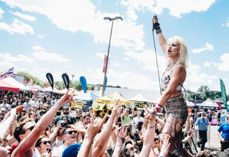 Barb Wire Dolls announce headlining tour