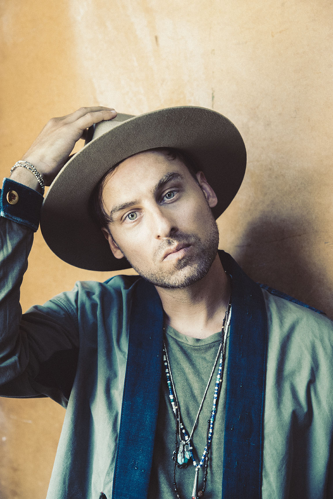 Zack Arnett Discusses New Project, SUR
