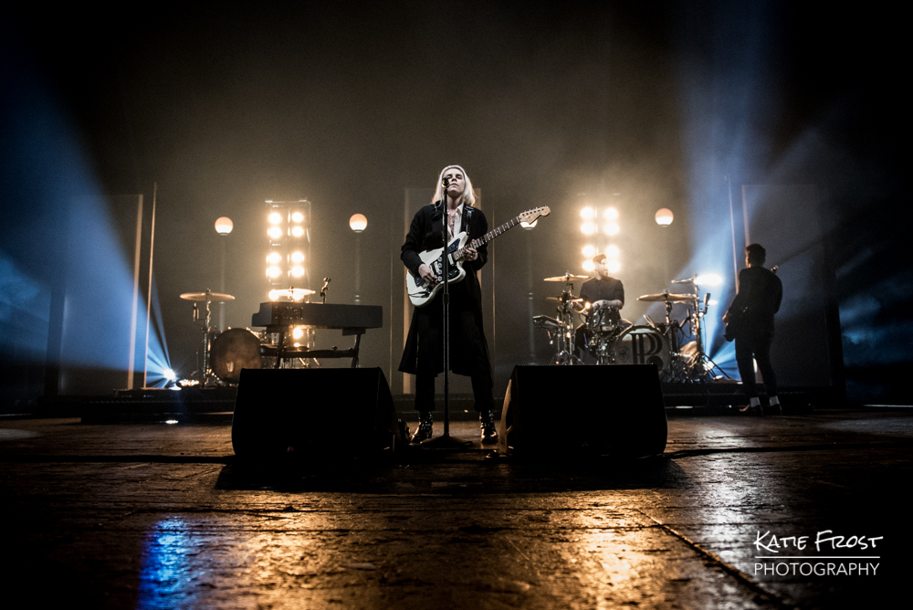 PVRIS – Coin – Tyne // Brixton, UK 11.30.17
