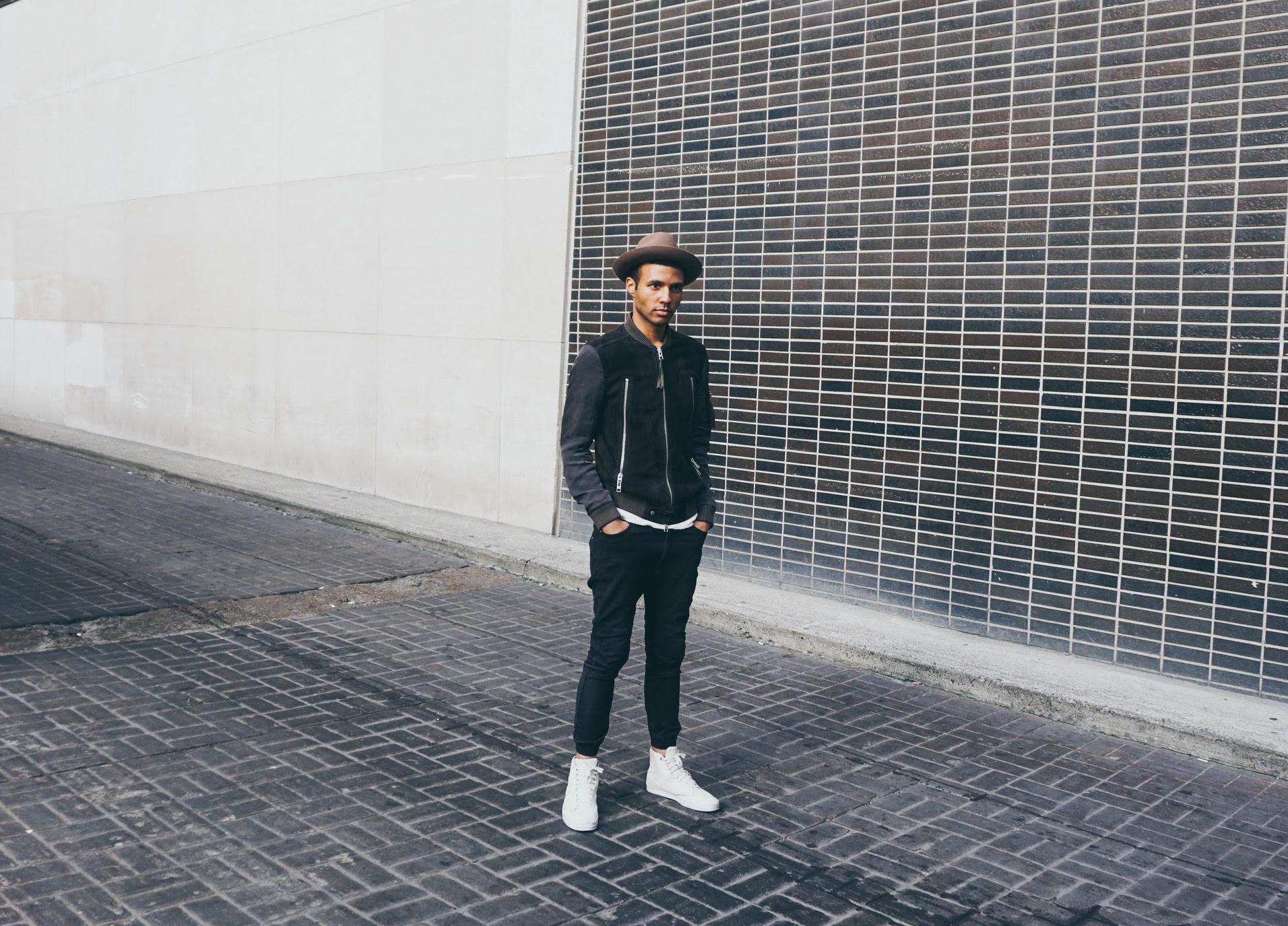Rayvon Williams Releases New Song, “Gold”
