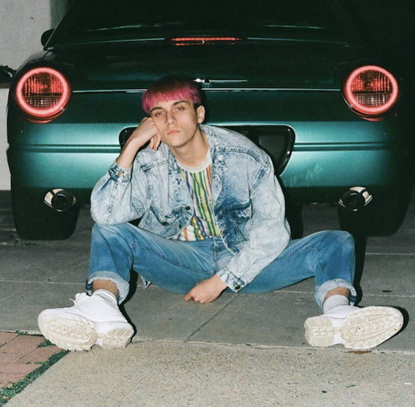 Julian Daniel premieres his new single “Supernova”