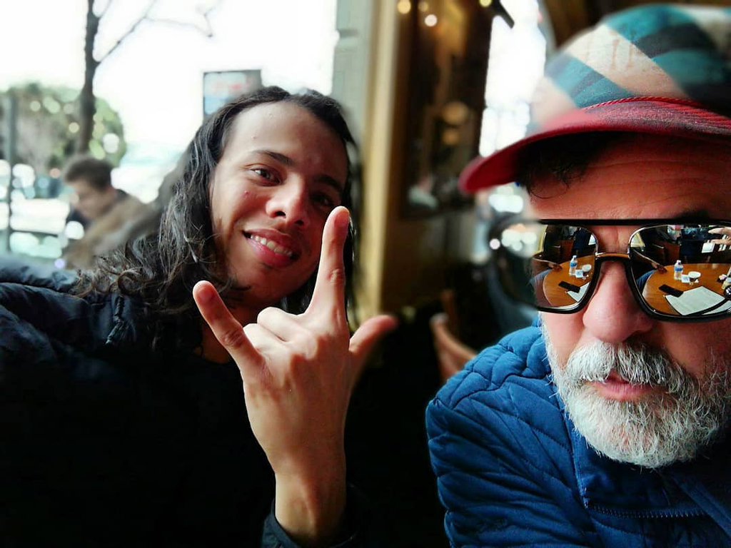 Plomo premieres video for “Major Tom (Coming Home)”