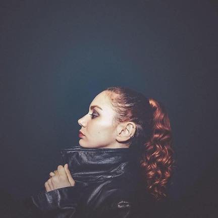 Leah Voysey releases new single “Keep It To Yourself”