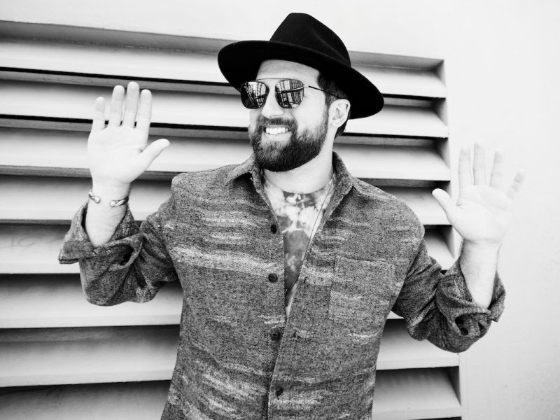 MORiLLO releases debut album ‘Colibri’