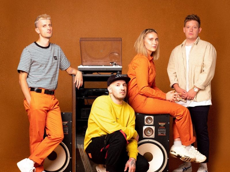 Fickle Friends are back with new single “Amateurs”