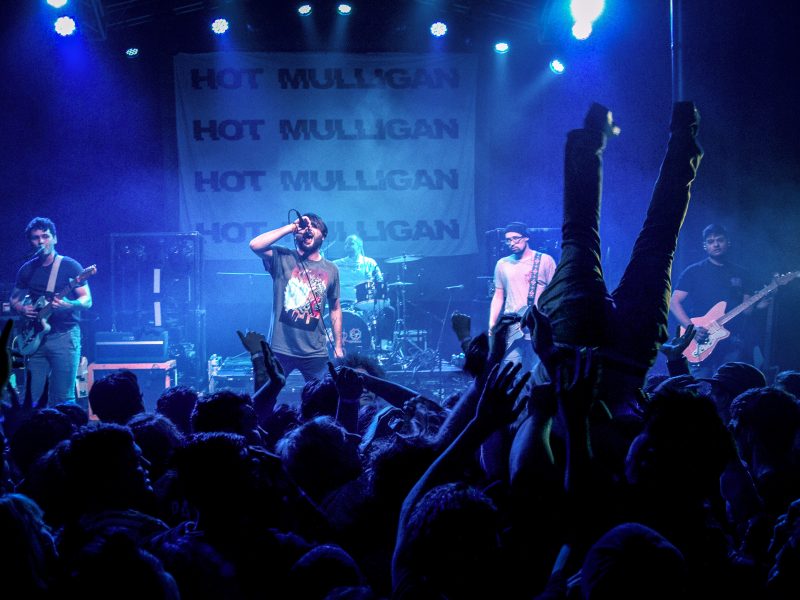 Grayscale and Hot Mulligan Turn The Observatory Upside-Down
