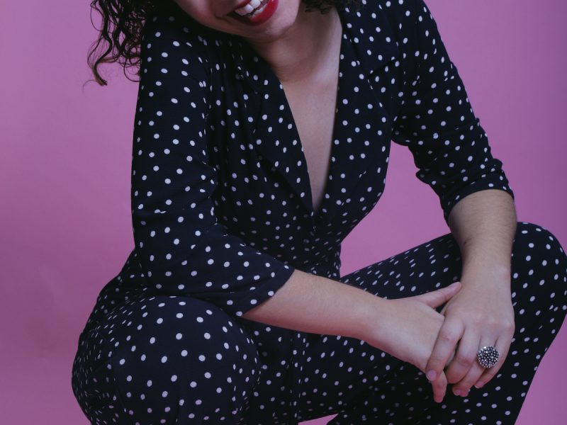 Rachel Ohnsman releases new single “Cliché”