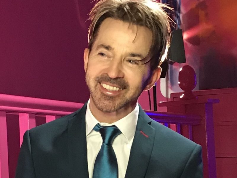Limahl discusses his new single, the resurgence of his 80s hits, the evolution of his career and what’s next