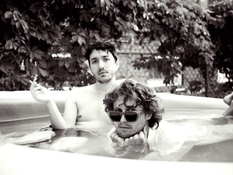 Modern Leisure premieres new track “Do You Find”