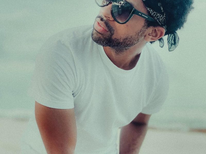 Casely releases double release of tracks “Never Be Alone” and “Rude Boy Summer”