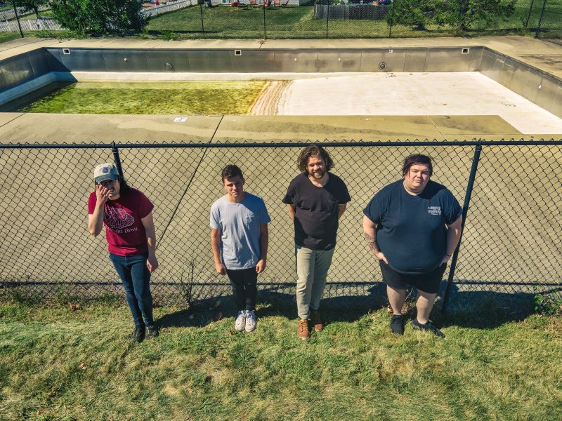 Dive into Plans new EP “No Swimming”