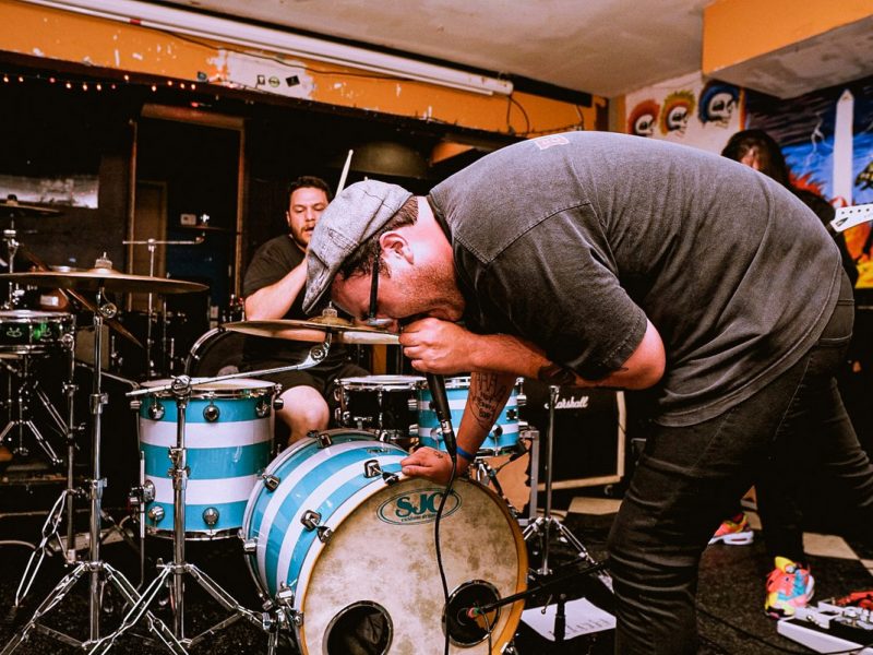 EP PREMIERE: Sideshow Cinema’s self-titled EP exhibits unbridled fury