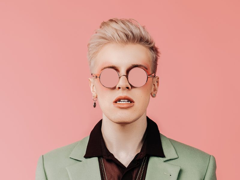 Electro-pop artist Bryce Bowyn premieres his new single “Ruthless”