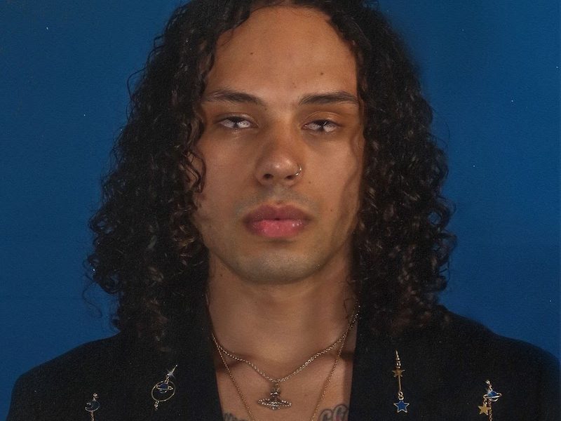Daytona Starsky discusses his new single, technology in entertainment and media, his love for sustainable fashion and how the past year has shaped his path going forward