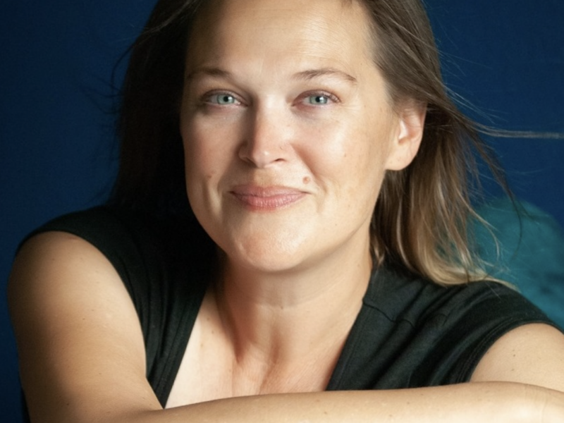 Teressa Mahoney premieres new album ‘Disillusions’