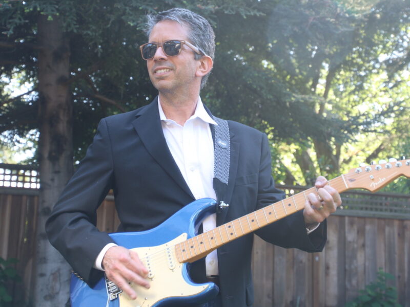 Andrew Thomases releases riveting new single “Cure Me”