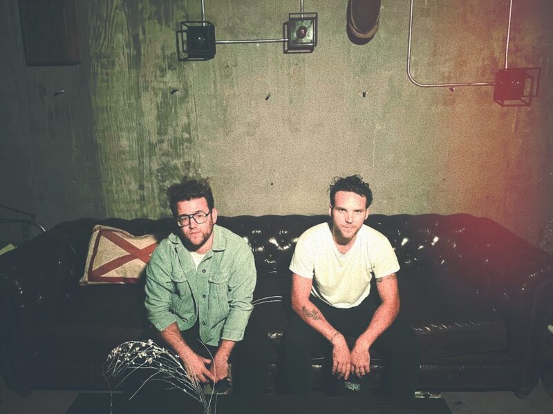 Gordon Raphael (The Strokes) teams up with Strange Hotels for new single “Teen Dream Fantasy”