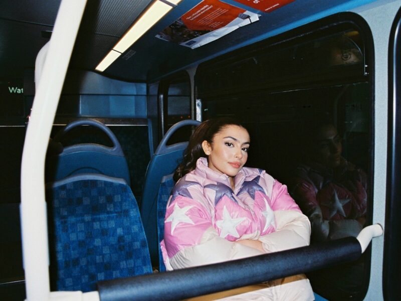 London singer-songwriter Yaz returns with sophomore single “Anymore”, releases accompanying visual