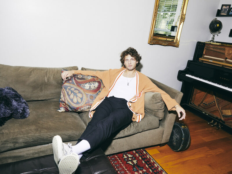 Alt singer-songwriter joe p heralds upcoming EP French Blonde with newly released single “Happy People”; Sold Out North American Tour supporting Spacey Jane starts October 10th in Toronto